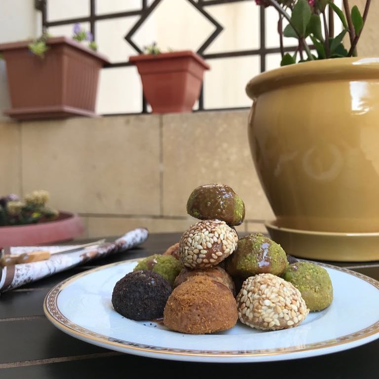#هش #طري #لذيذ #بستاشيو #حلى #قهوه #رؤى_الصبان #افنان #يزيد_الراجحي #الرياض #اسر_منتجة #مع