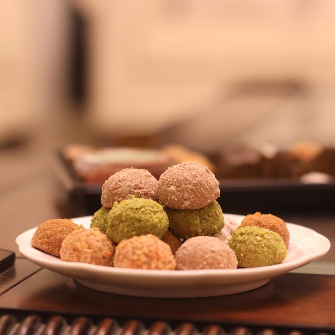 #هش #طري #لذيذ #بستاشيو #حلى #قهوه #رؤى_الصبان #افنان #يزيد_الراجحي #الرياض #اسر_منتجة #مع