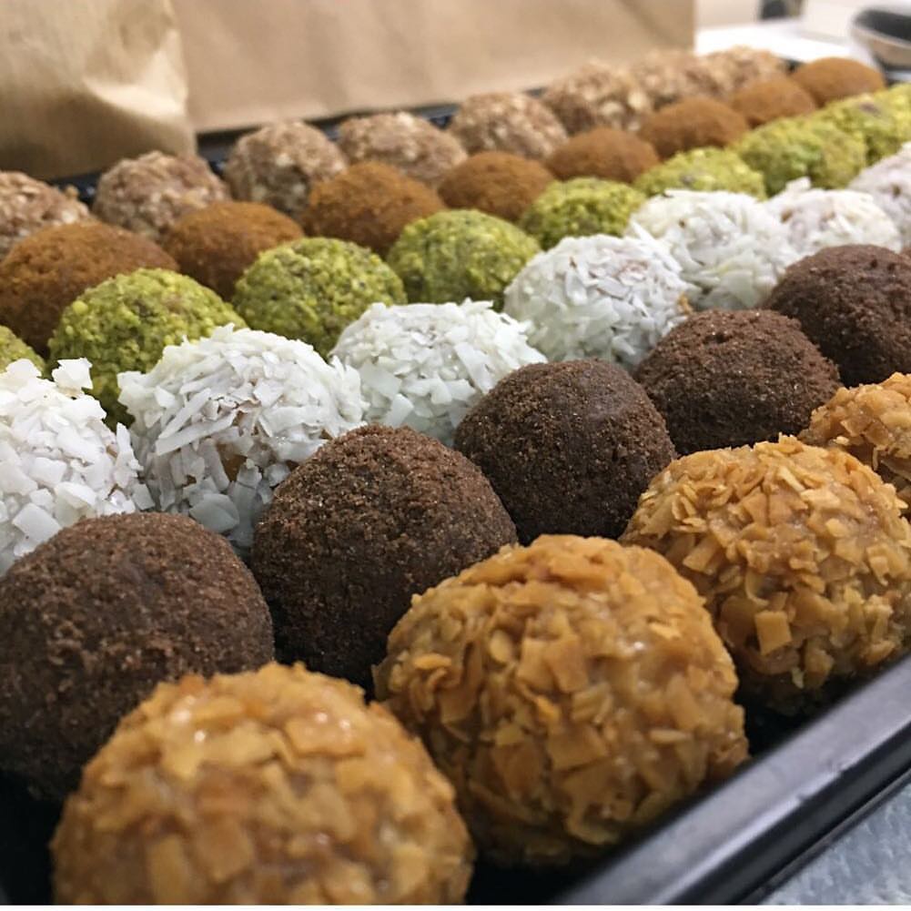 #هش #طري #لذيذ #بستاشيو #حلى #قهوه #رؤى_الصبان #افنان #يزيد_الراجحي #الرياض #اسر_منتجة #مع