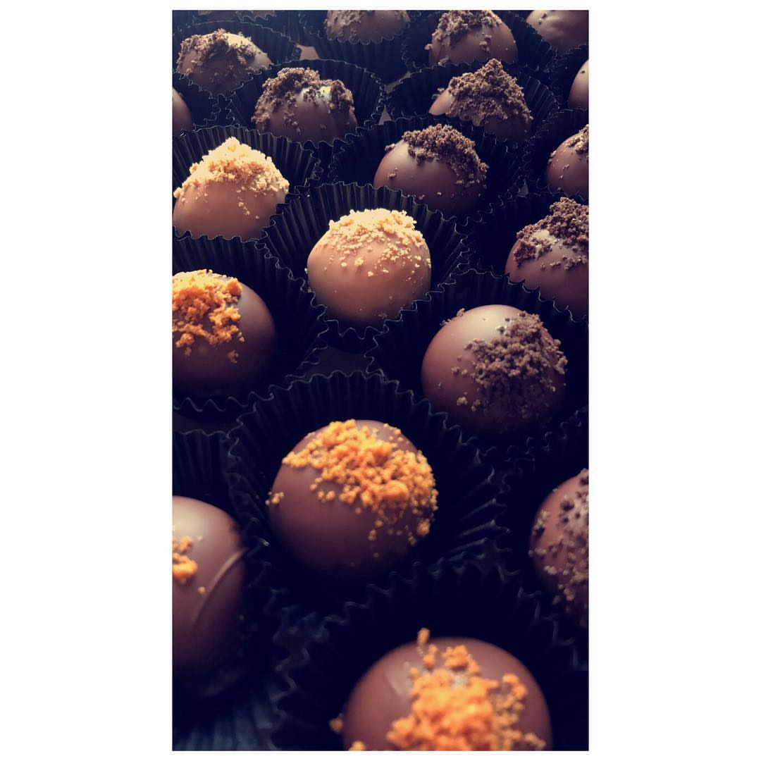 Lotus, kinder & Oreo