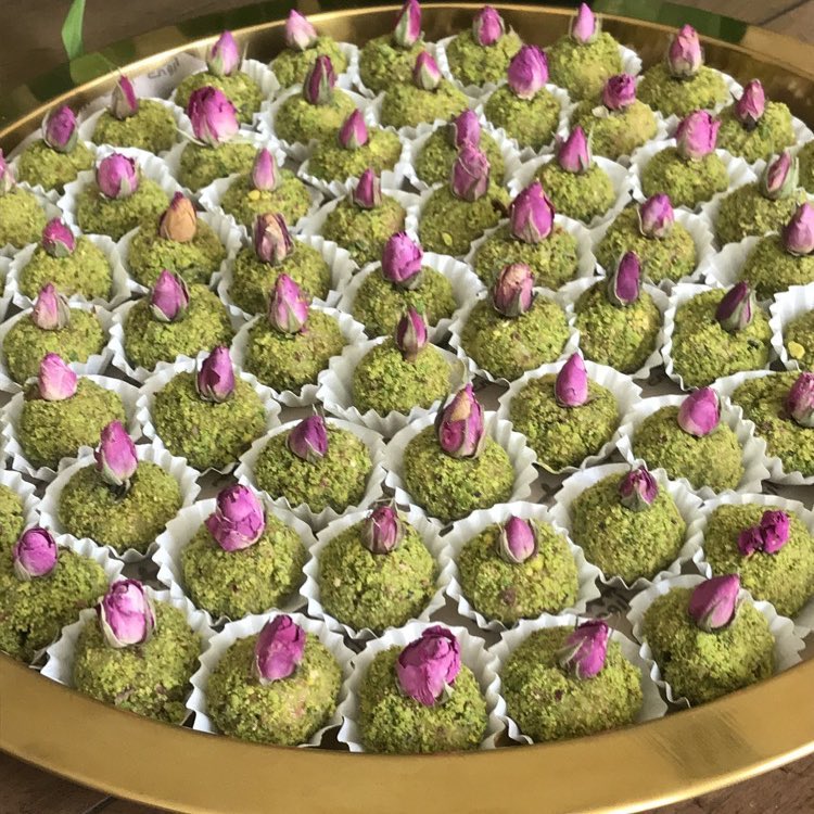 منتجنا الجديد تارت البيكان بجوز الهند متوفر في محل تيست مي طعم مميز لاتفوتوا تجربته متوفر