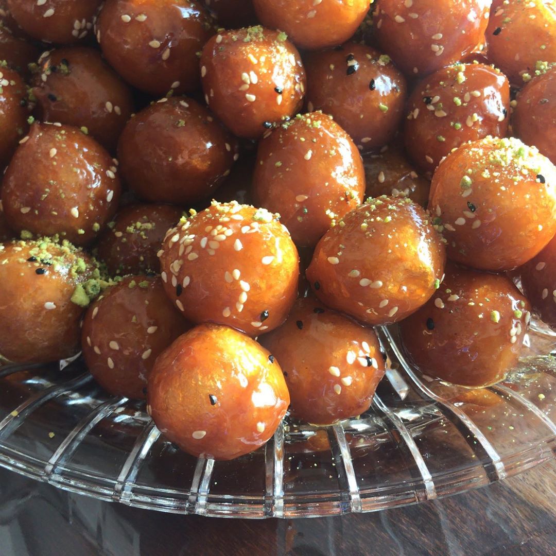 مفرزنات رمضان ٥٠ حبه سمبوسه دجاج ب ٧٥ ريال ٥٠ حبه سمبوسه لحم ب ١٠٠ ريال ٥٠ حبه سمبوسه جبن