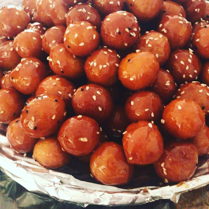 مفرزنات رمضان ٥٠ حبه سمبوسه دجاج ب ٧٥ ريال ٥٠ حبه سمبوسه لحم ب ١٠٠ ريال ٥٠ حبه سمبوسه جبن