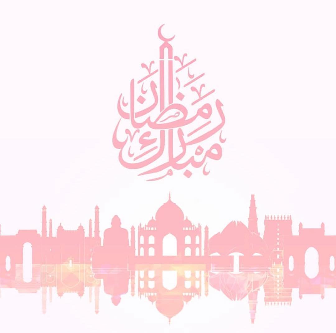 كل عام وانتم بخير اللهم تقبل صيامنا و قيامنا