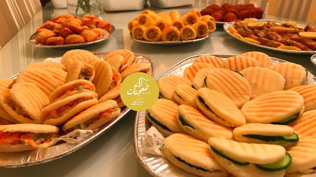 سندويشتات الشوايه . . #رمزيات #رمزياتي #تصميمي #تصويري #الناس_الرايئة #غرد_بصورة #الناس_ال