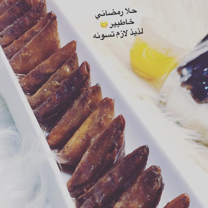 لعيون الي طلبوا طريقة الحلا للنتبيه فقط ترى تناول حبه واحده منه قد تسبب الادمان وفي لحظه ق