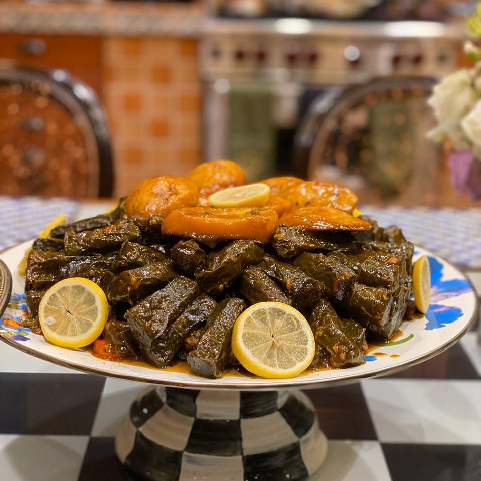متوفر ملفوف