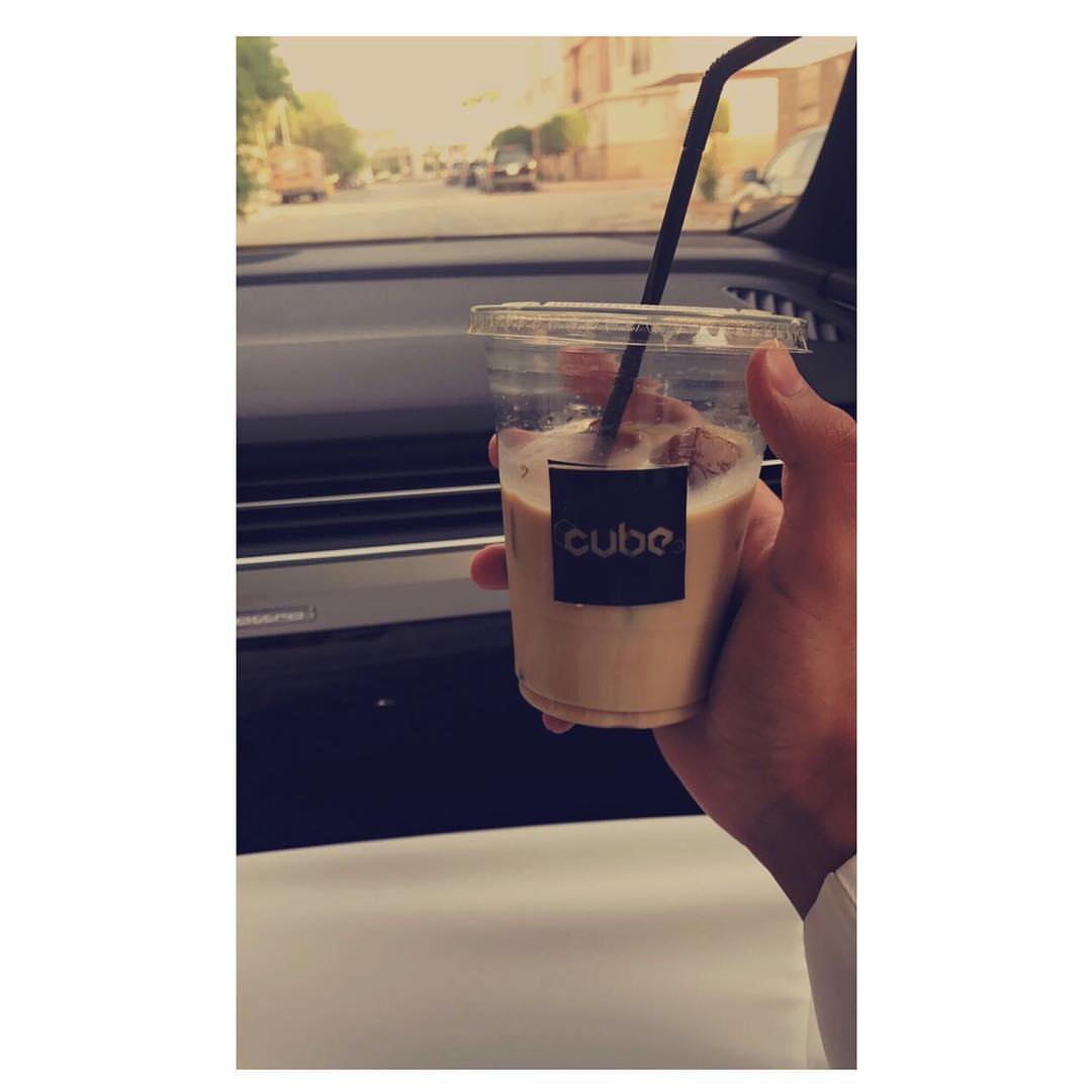 معاكم في مناسباتكم و دواماتكم