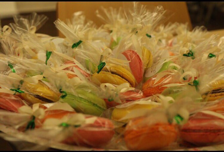 يمي ماكرون #حلا #لذيذ_جدا #لذيذ #الرياض #كيك #sweet #riyadh #cake