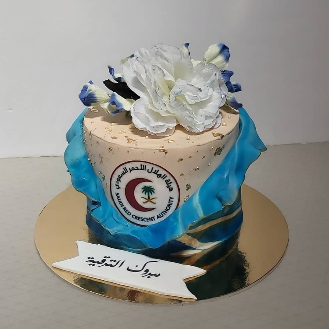 #طلب اليوم بالعافيه #كيك #فانيلا و #ولاتيه تشيز كيك ٦ انش السعر ٢٤٥ ريال للاستفسار والطلبا