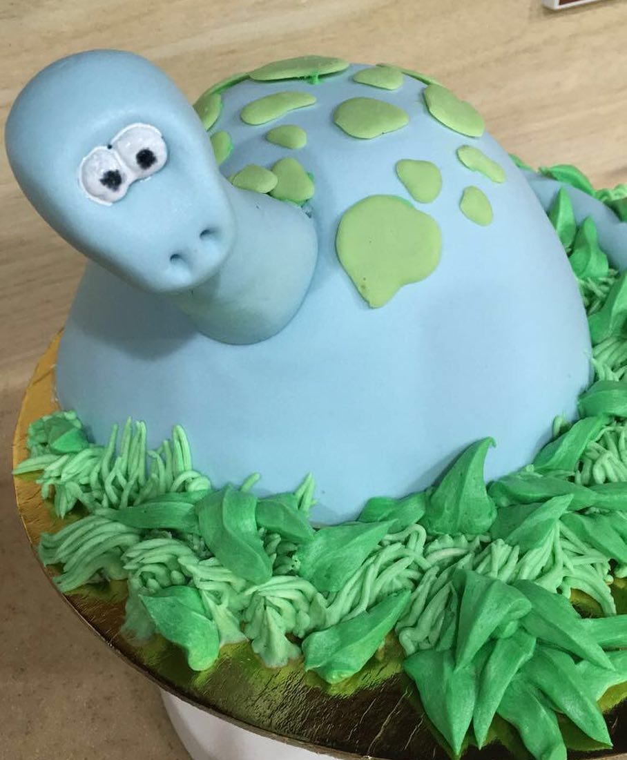 Dinosaur cake #cake #كيك #riyadh #الرياض #dinosaur #دينوصور