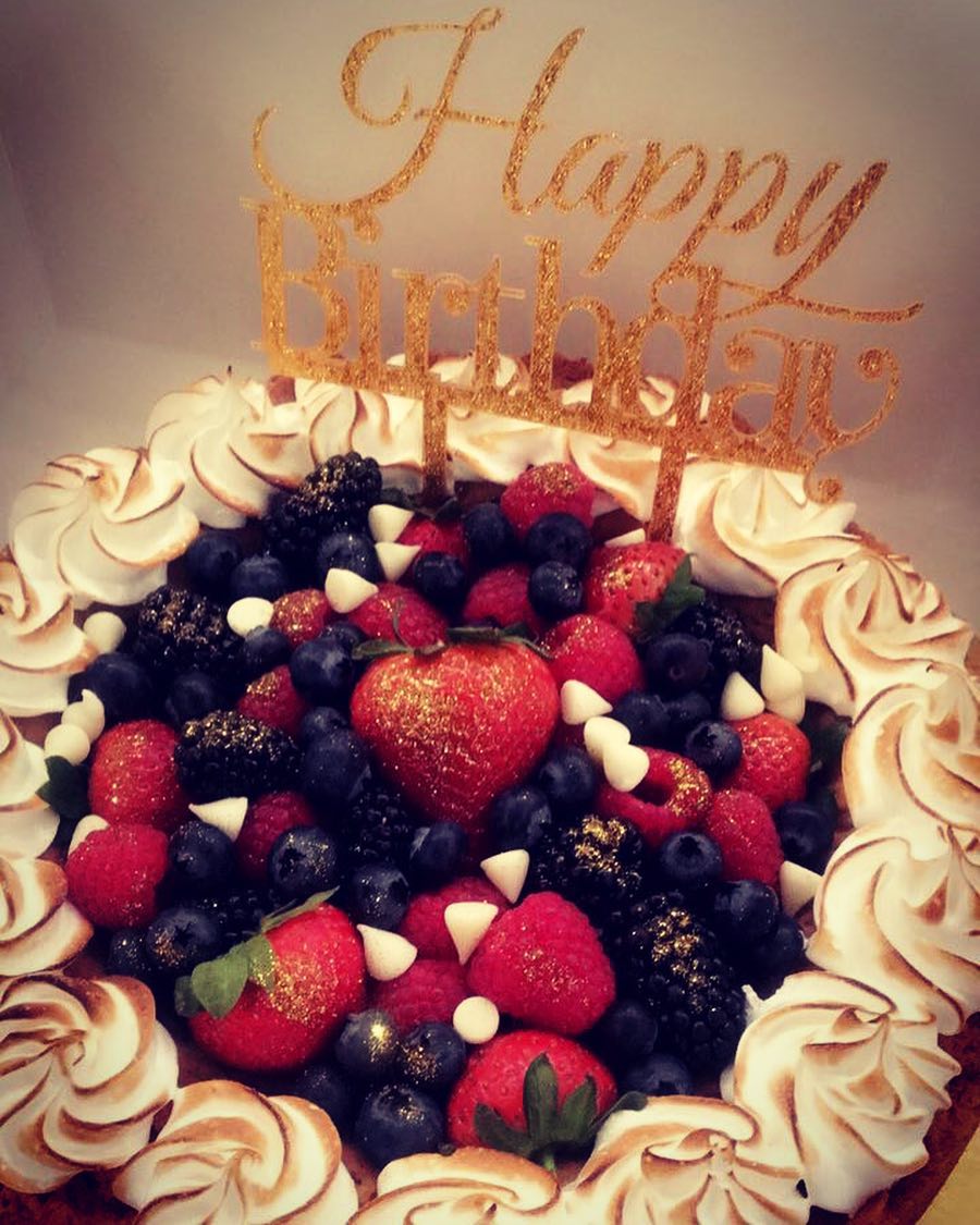 Birthday fudge cake