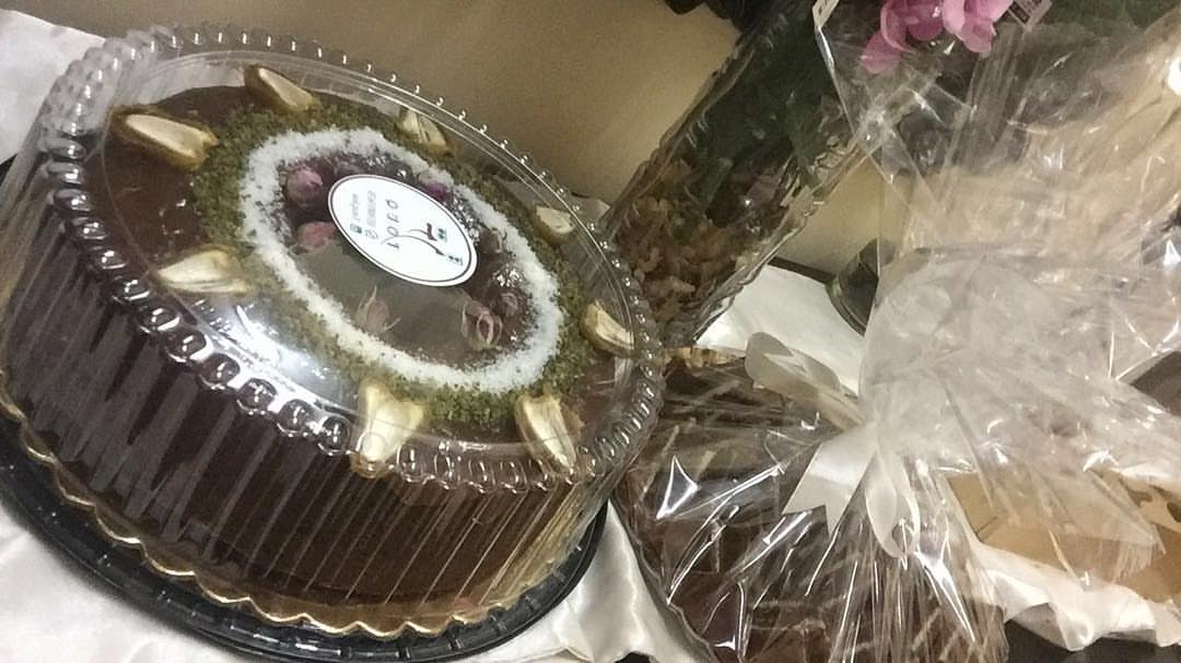 تصوير زبونة لطلبية كيكة التمر وحلا التوفي ❤️ #الخرج #الدلم #بنات_الخرج #بنات_الدلم #اسر_من