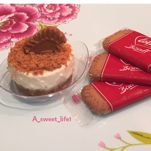 تجهيز طلبية زبونتي عليهم بالف عافيه #تشيز_بسبوسه #تشيز_كيك #كيكة_تمر #تشيز_لوتس #تارت #بنا