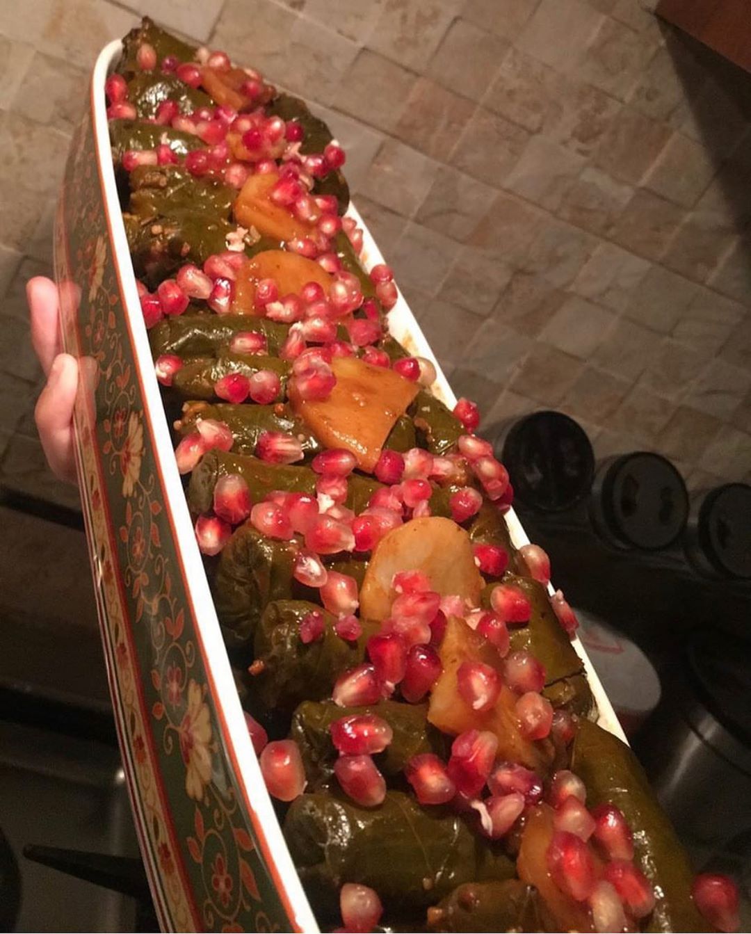 ورق عنب يمي لطلب :