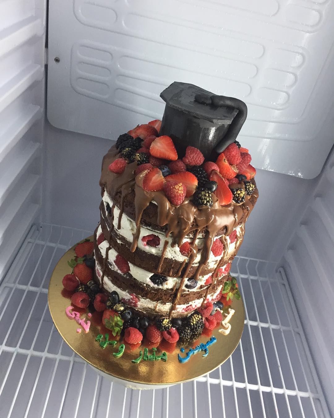 #كيكة_فواكه ٨ إنش #حشوة_تشيز #best_dessert_pic