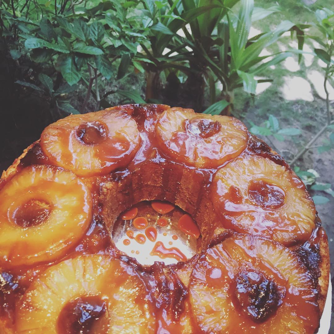 Up side down pineapple cake