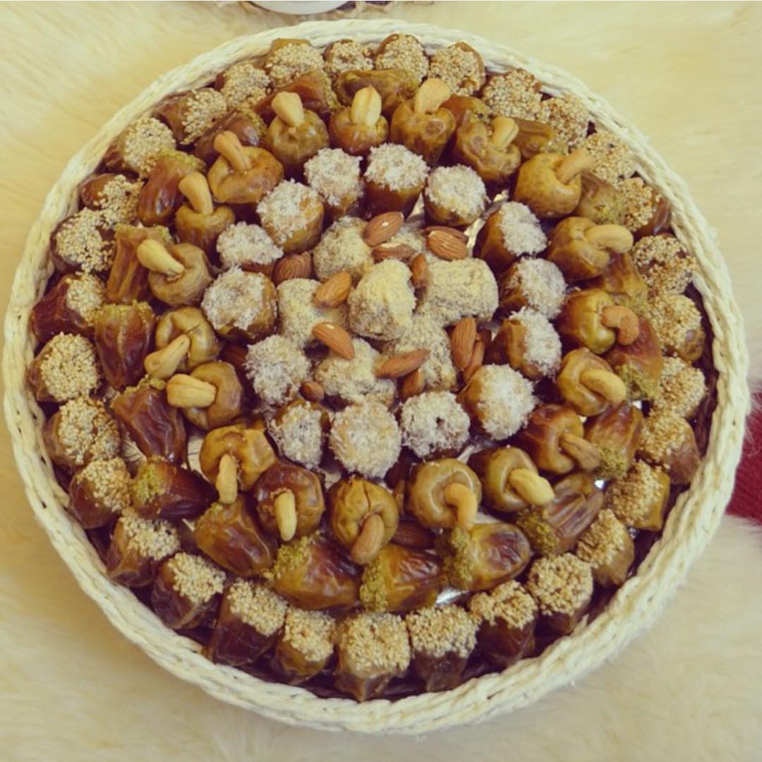طابت أيامكم #الجمعة #JANA_DATES #حلويات #تمريه #جدة #jeddah