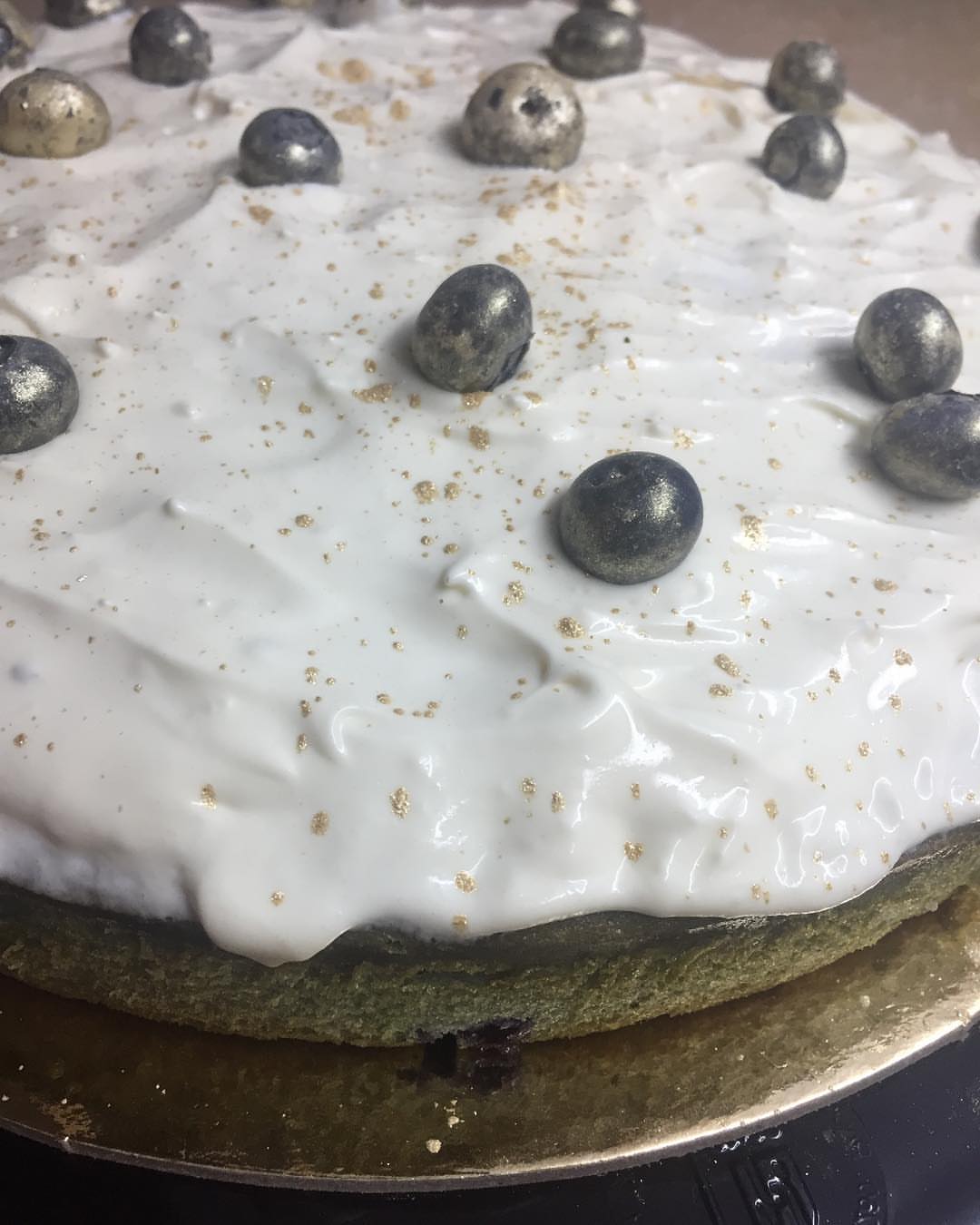 ‏ غندوره سويتس للحلويات ب انواعها وتغطية حفلاتكم ومناسباتكم تابعونا لدينا عروض مستمره مازا