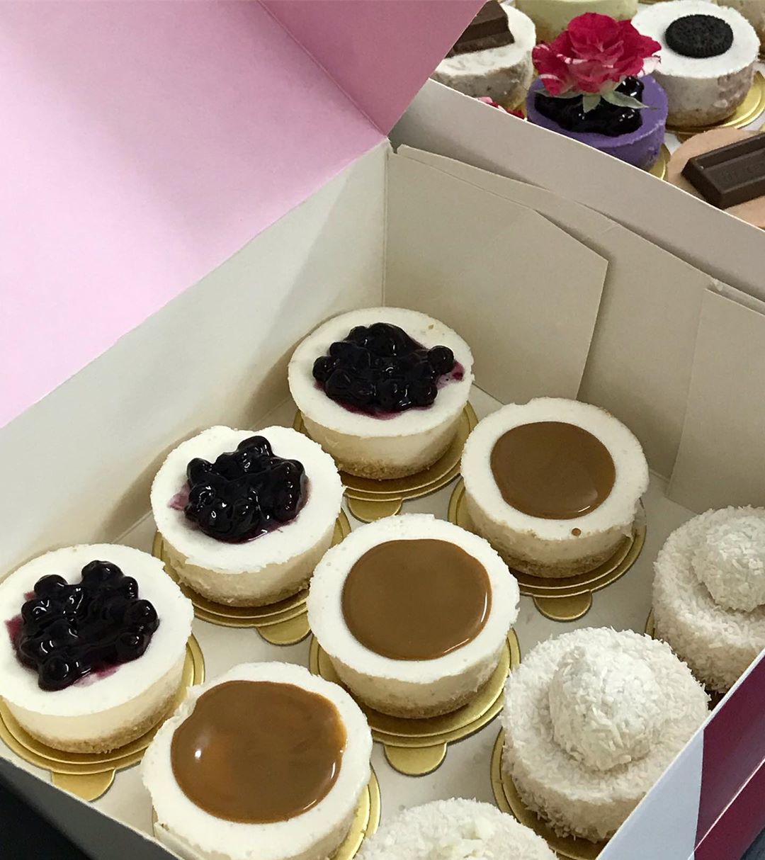#تشيز_كيك #تشيز_ميني #ميني_تشيز #ميني_بسبوسة #ميني_توزيعات #تشيز_اللوتس #تشيز_بسبوسه #تشيز