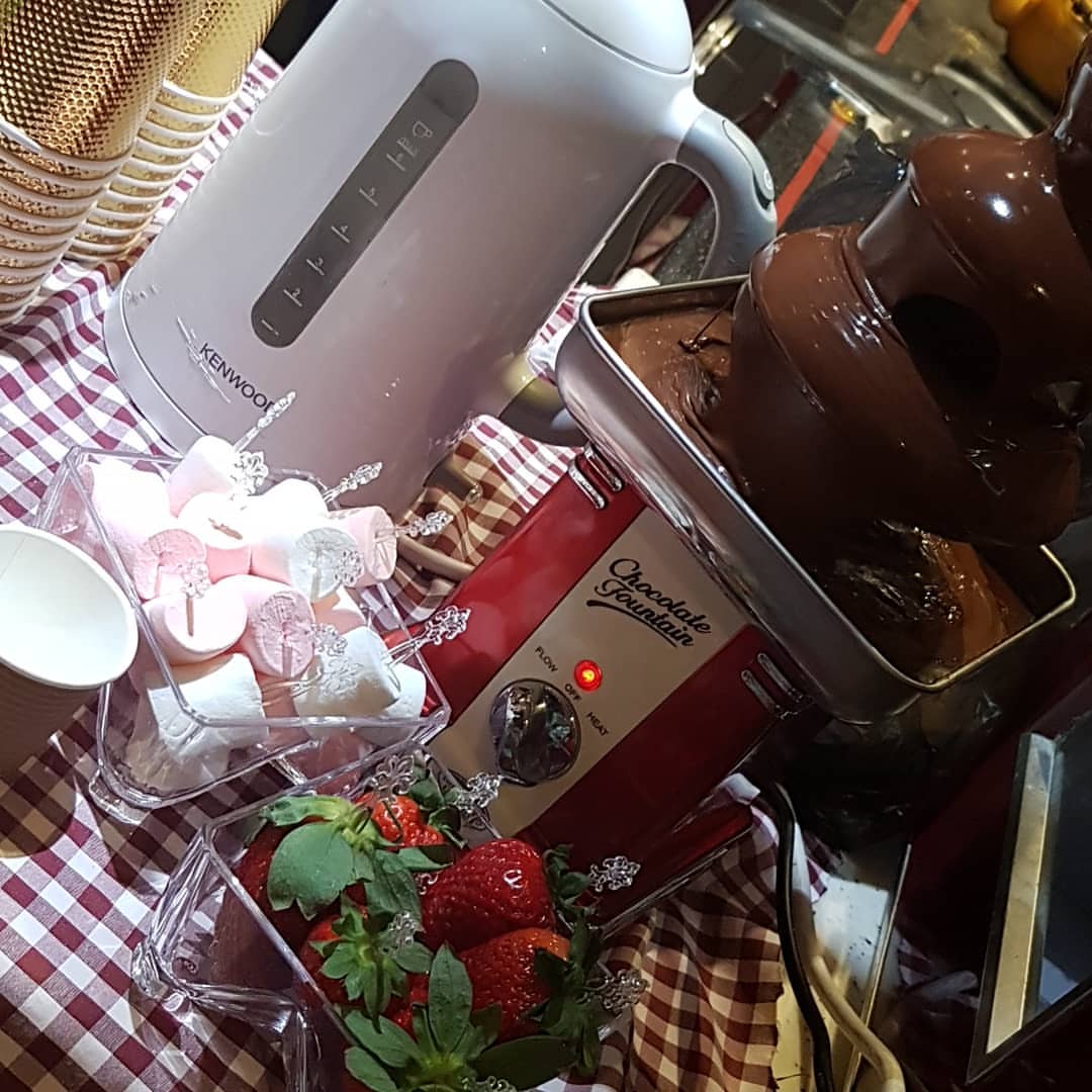 طلبية عشاء مكرونه باشميل اللحم وكرات البطاطس بالدجاج وبرياني دجاج #جده#توزيعات#بوفيهات#عزا