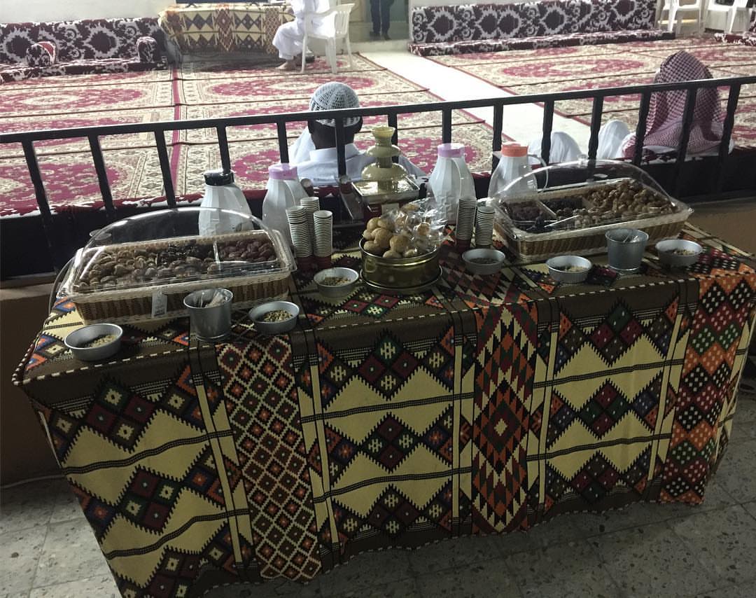 معايدة حي -بازان الرواد 1439هـ باستراحة ابو ايمن الحديبية