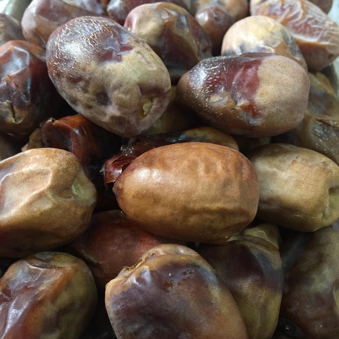 تمر نبتة علي