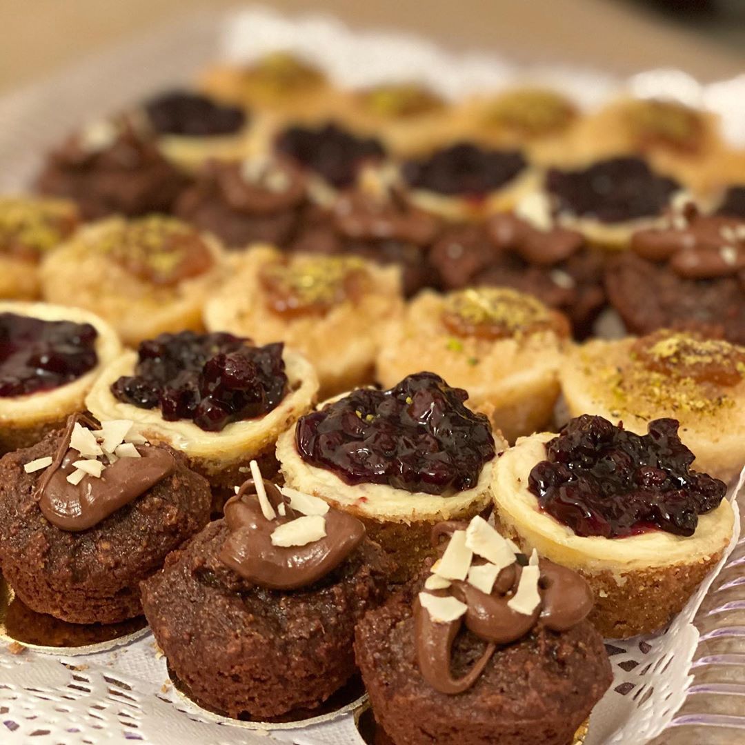 #الأحساء #حلوناطع #تقديمات #ضيافة #أستقبال #ميني_كيك #ميني_تشيز_كيك #ضيافة #أستقبال_ضيافة_
