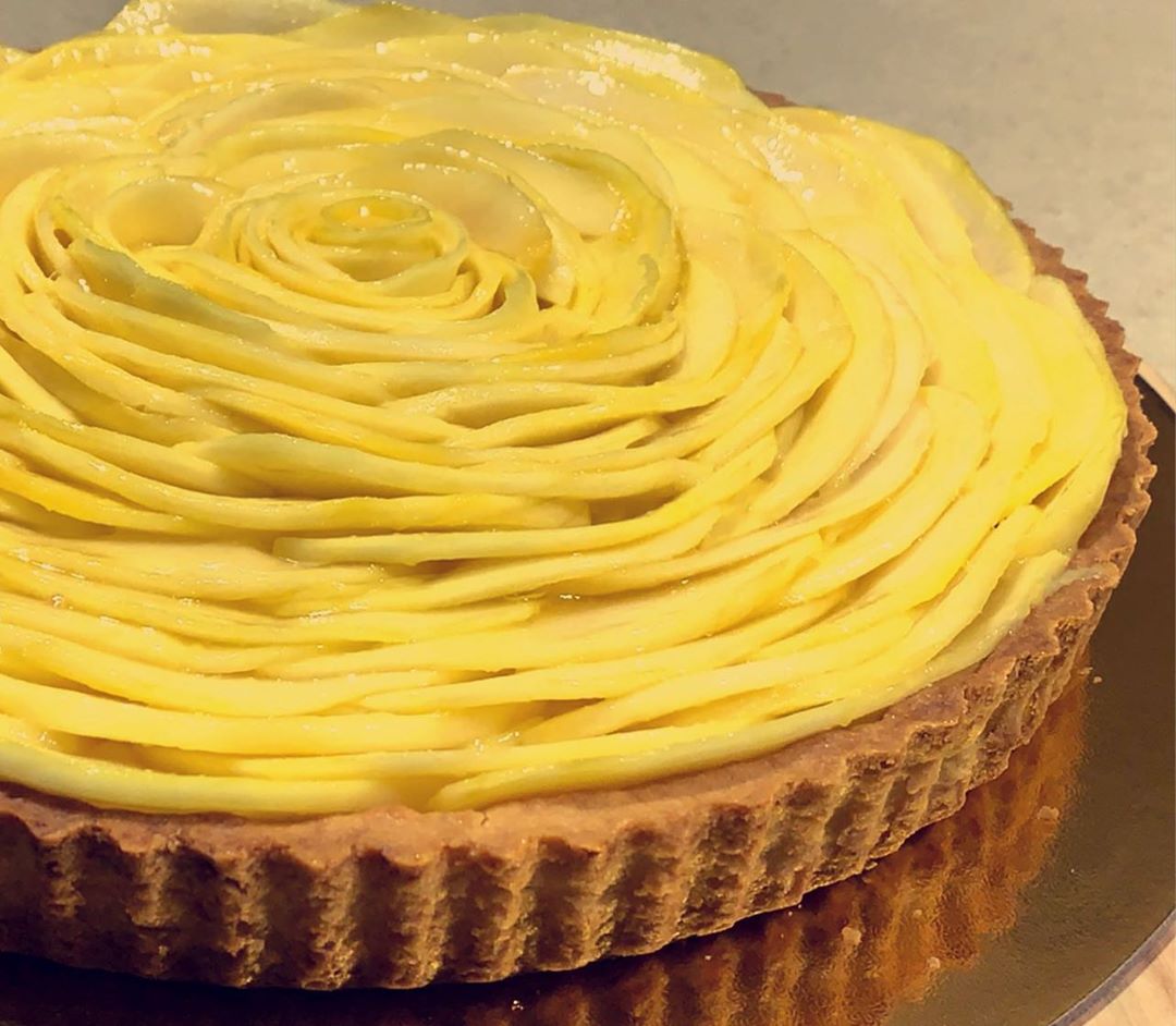 Our delicious Mango Tart للطلب: قبل يومين عن طريق الواتس اب: Made with Love #جدة #تارت #تا