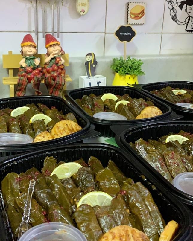 ‏غيمة ☁️.... سيَأتي الحُلْمُ في مِشْكاةِ فَجْرٍ .. وَ عِنْدَ الصُّبـْحِ ؛ تَبْتَـسِمُ الأم