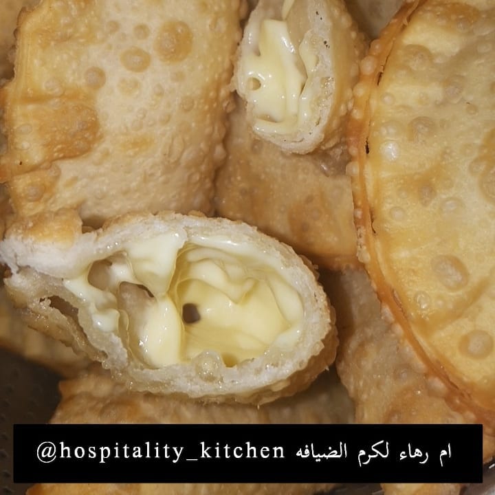 عجينه سمبوسه مفرزنه بدون حشوه ٢٥ حبه ب٢٥ ريال #ام_رهاء_لكرم_الضيافه_جدة_تاجرات_جدة_تاجرات_