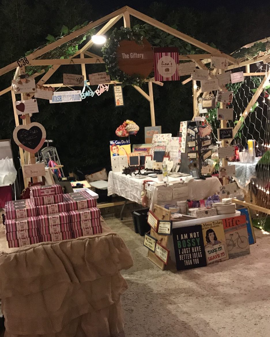 مشاركتنا في معرض مع صديقتي the giftery ، المعرض من الساعه ٣ الى الساعه ١٠ مساء ، الى يوم ١