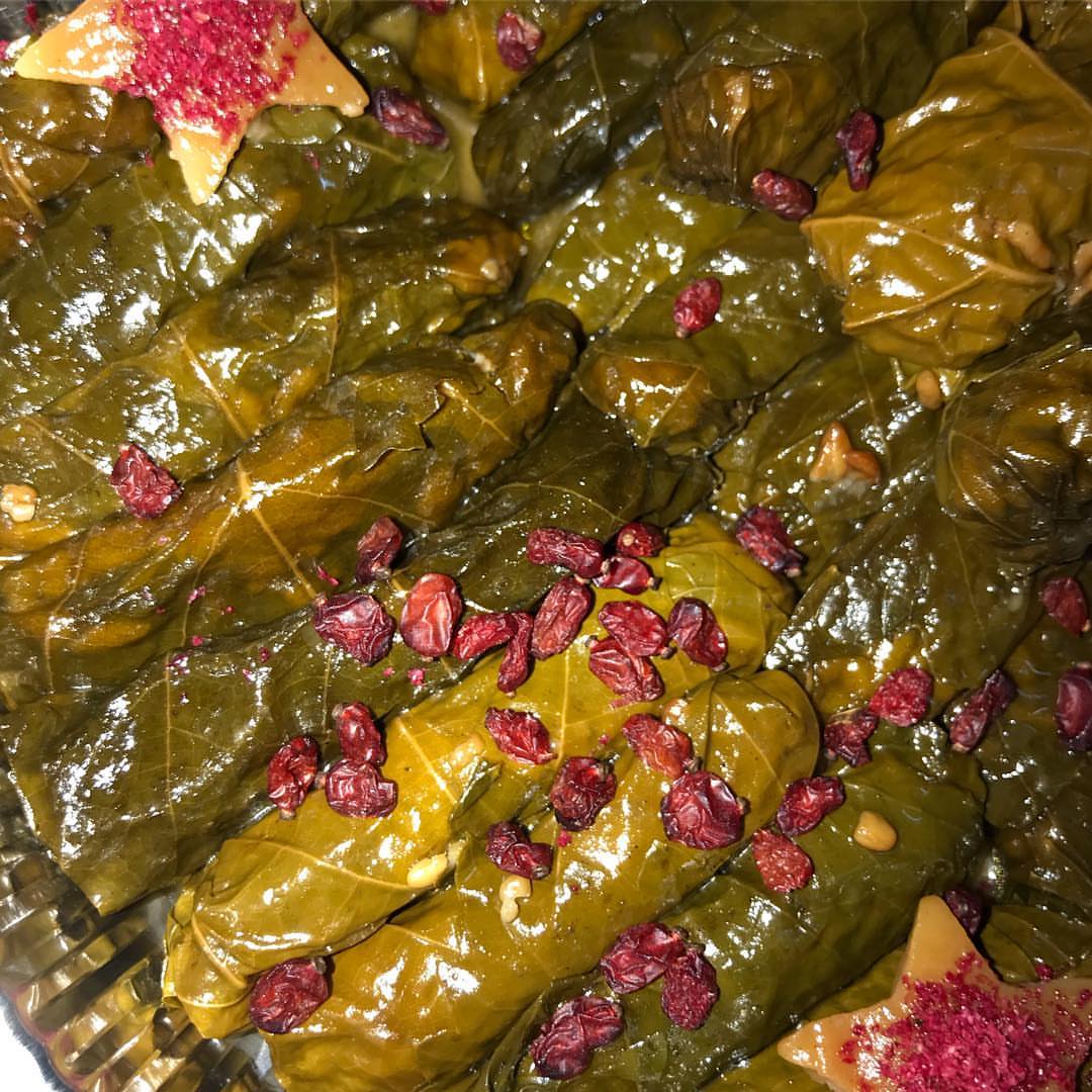 طلبيه ورق عنب بالعافيه❤️ #ورق_عنب #حامض #حلو #لذيذ #دمام #خبر #شرقيه