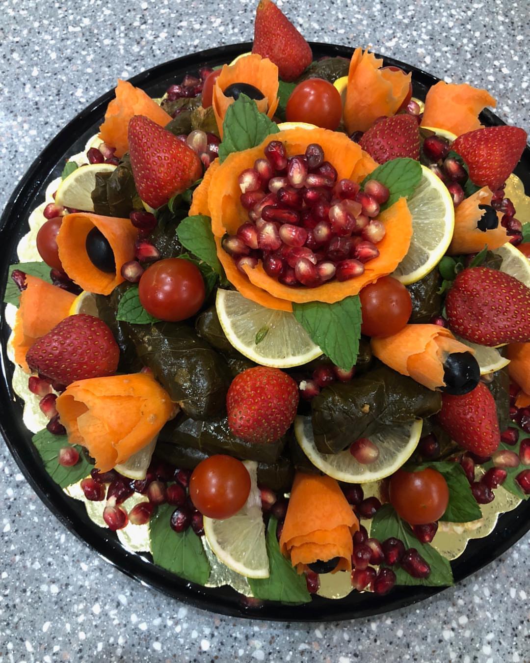 سلطة فتة الباذنجان