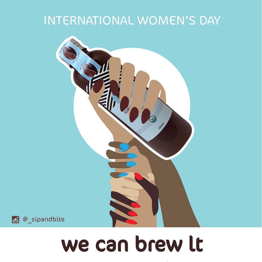 When women support each other incredible things happen ✨ . . كل عام و نساء العالم بخير و