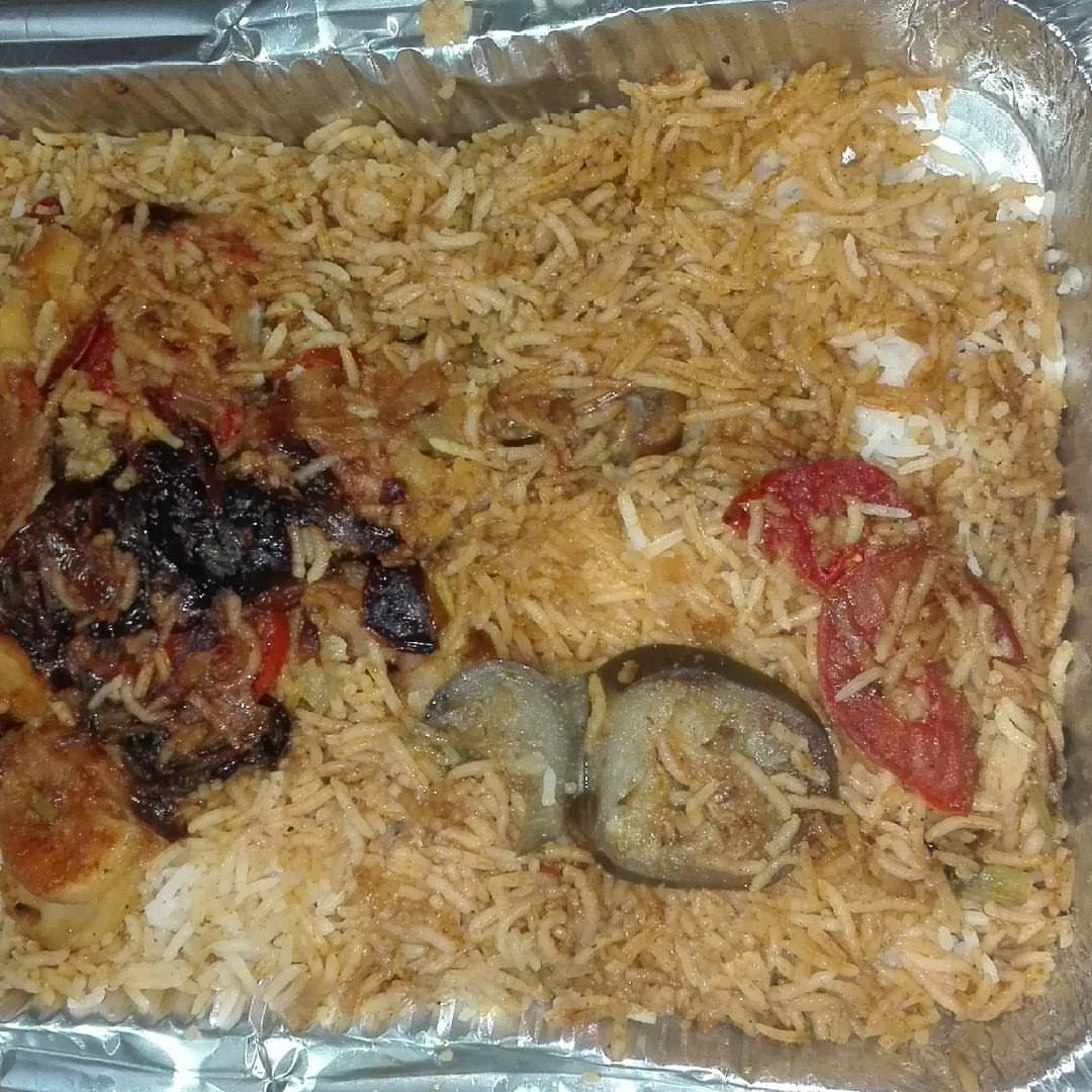 مقلوبة مطعم جدتي بشارع بلال لذيذه #مندوب#مناديب#توصيل#مندوب_الرياض#توصيل_الرياض#مقلوبه#محا