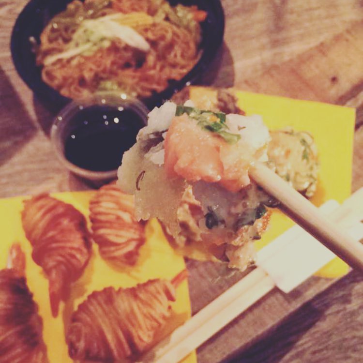 #sushi #nodeles #food #chains #صيني #سوشي #دايناميت #داينمت #نودلز