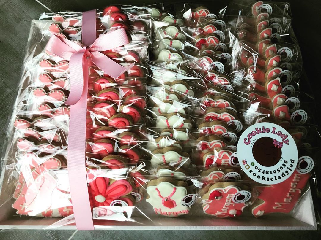 Royal icing cookies with your own design #icingcookies #jeddah