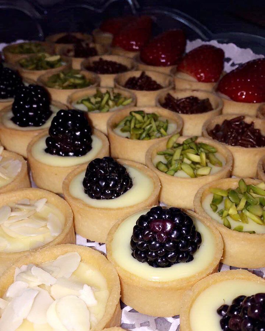 #ضيافة #تشيزكيك #شيزكيك #تارت #حلا #فواكه #مطاعم #تسليم_فوري_جدة #تقديمات #مكياج #ديكور #ت