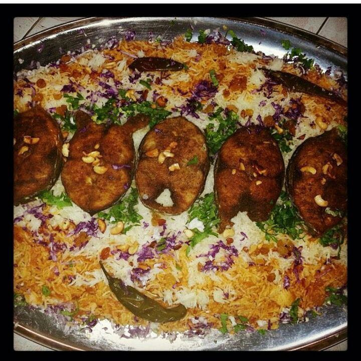كبسة سمك كنعد بالحشو الاحمر