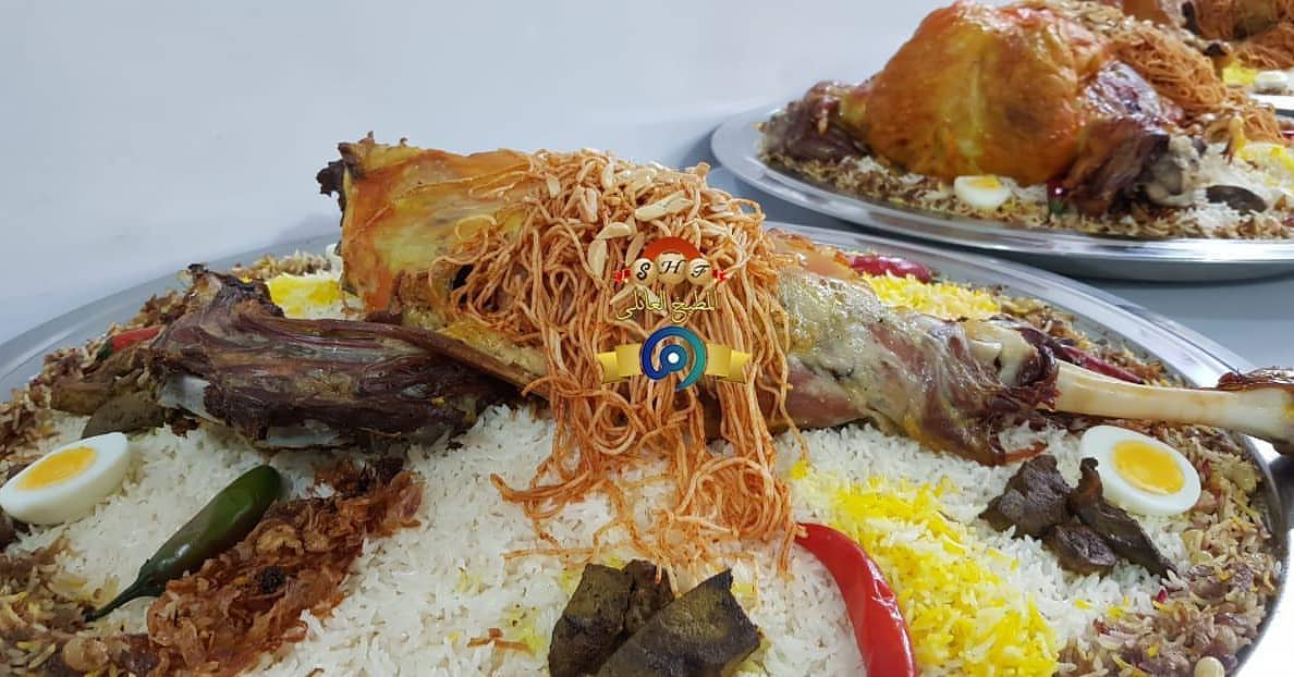 رز العزايم ع 3 صحون مفطح مشوي بالفرن عروضنا المميزه #بوفيهات #عروض #طبخات_امي_رحمها_الله .