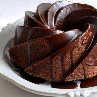 كيكةالشوكلاته الهشه بصوص الشوكلاته اللذيذ#كيكة #شوكلاته#كيكة_قالب#كيكة حلزونيه#صبيا#جازان#
