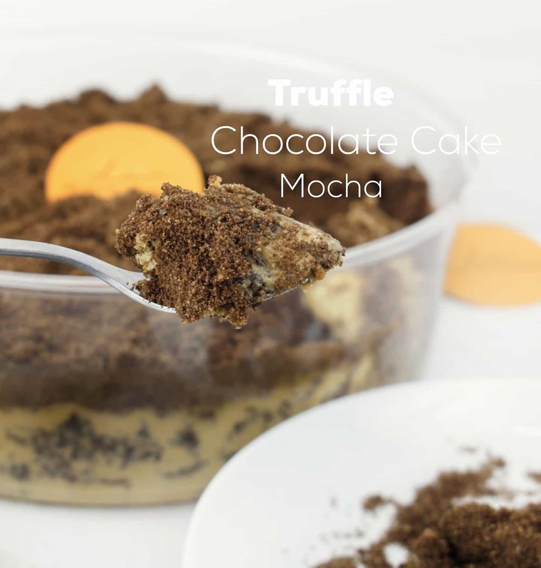 طبقات الترافل بنكهة الموكا ☕ لذيييذه #ترافل #حلويات #حقاق #تست_مي #تذوقني #تشيز #نقوتنا #