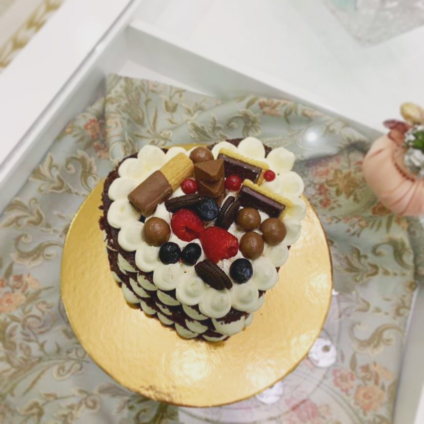 . . . . . . . . . . . . ‏#cakedecorating #cake #cakes #cakedecoration #cakedecorator #cake