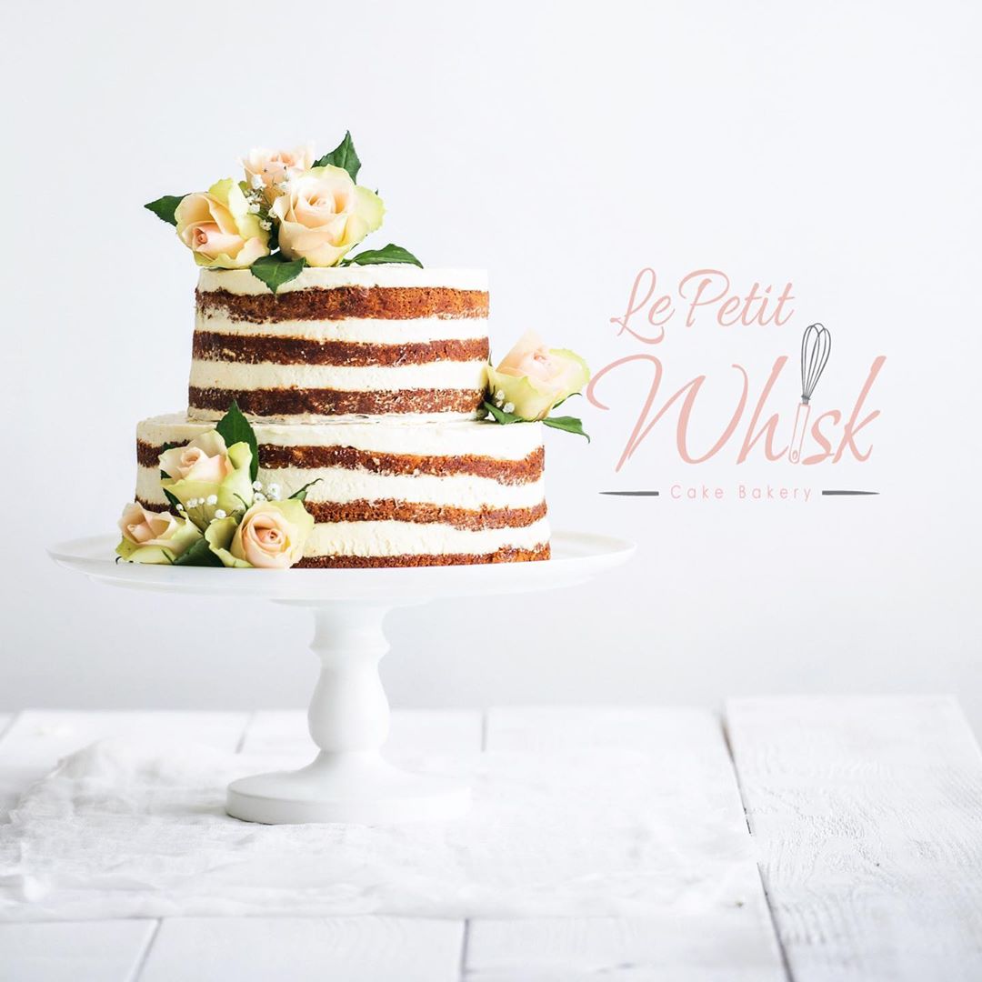 نيكد كيك : كيكه شبه مغطاه بالكريمه الخفيفة كما هوا موضح في الصوره #Neked #Cake #كيكة #أناق