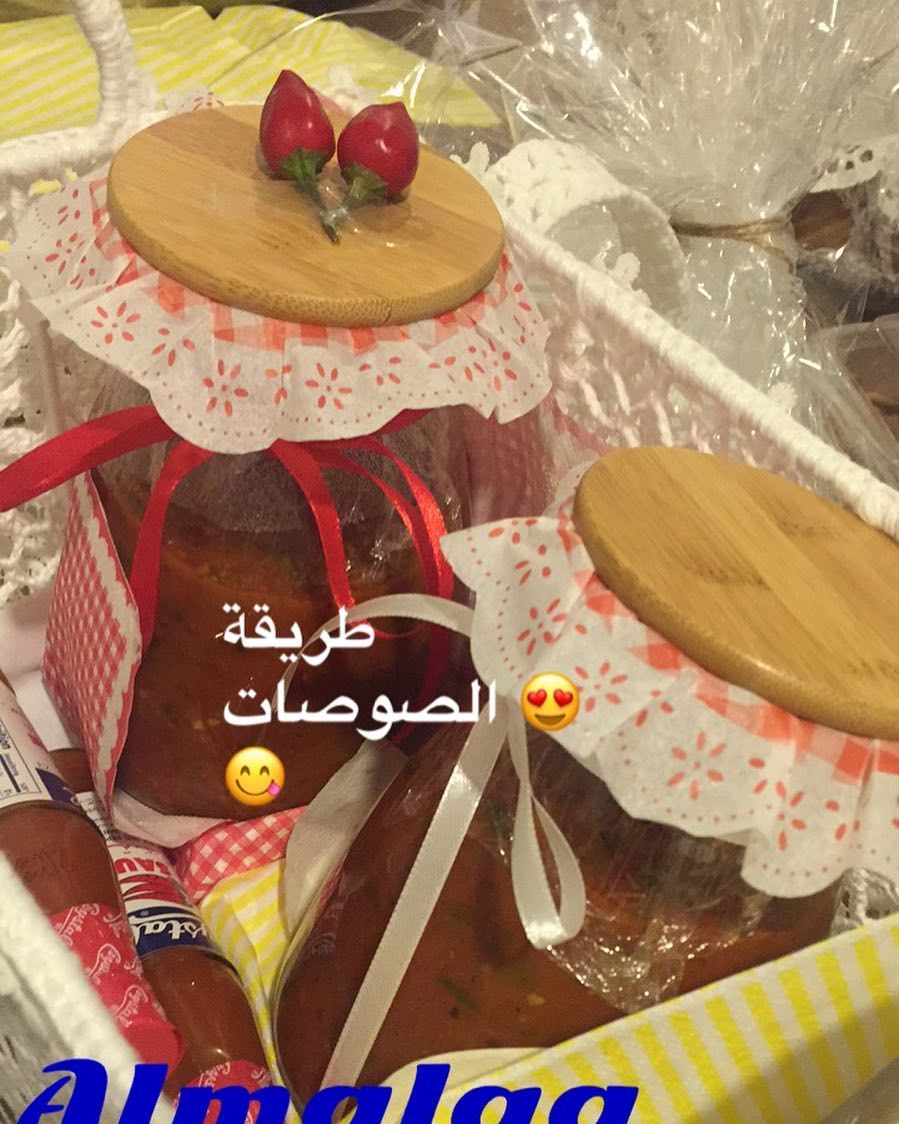 طريقة تقديمنا للصوصات .. نقدم نوعين من الصوص الحار والبارد #كشري_الرياض #كشري_لذيذ #كشري#ا