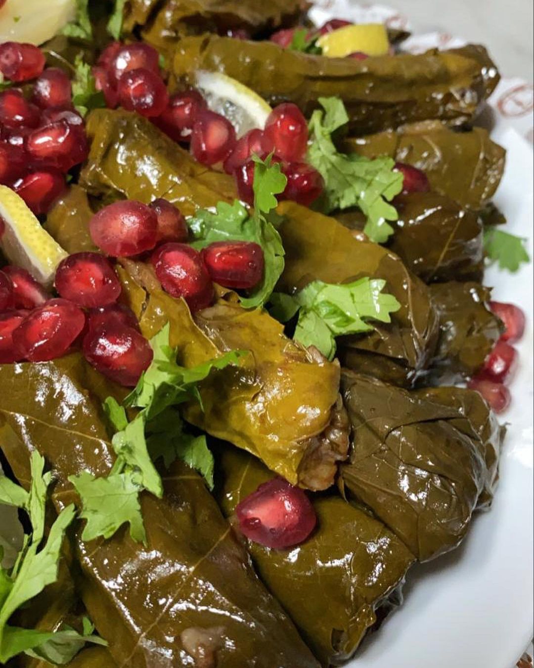 فيه اشهى؟