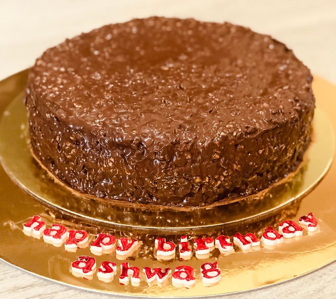 Chocolate Crunch Cake♥️