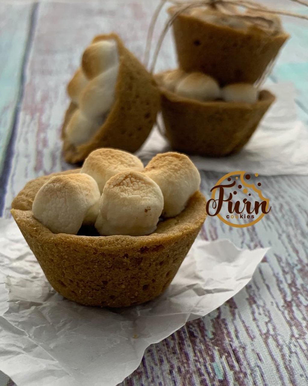 حشوة المارشميلو وقطع الشوكلاتة . . . . . . . . . . . . . . #كوكيز #متجر #سناب#الرياض#مطاعم