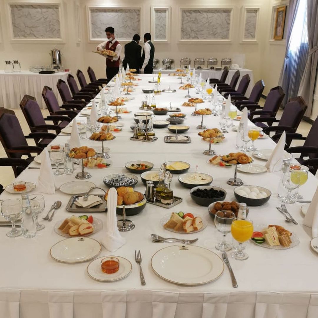 طلبية موظفين